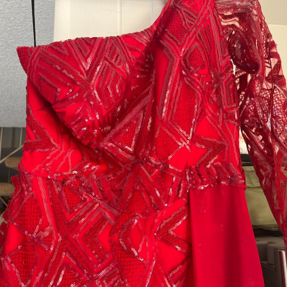 Nicole Bakti one shoulder gown - Picture 8 of 9